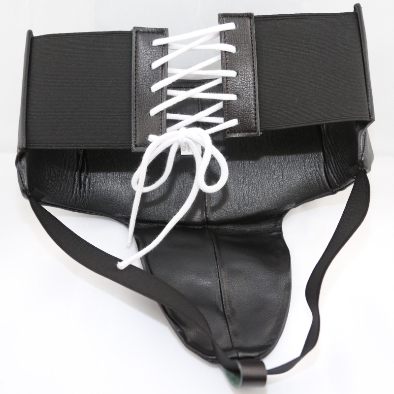 Winning Women's Low Blow Guard (Black)